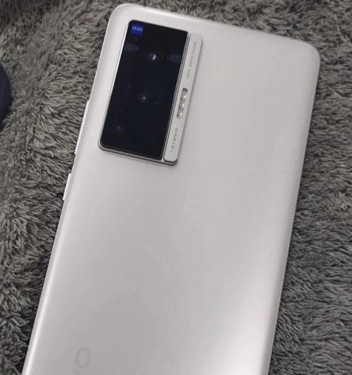 vivoX80与vivoX70Pro（一探新一代vivo旗舰手机的差异与相似之处）  第2张
