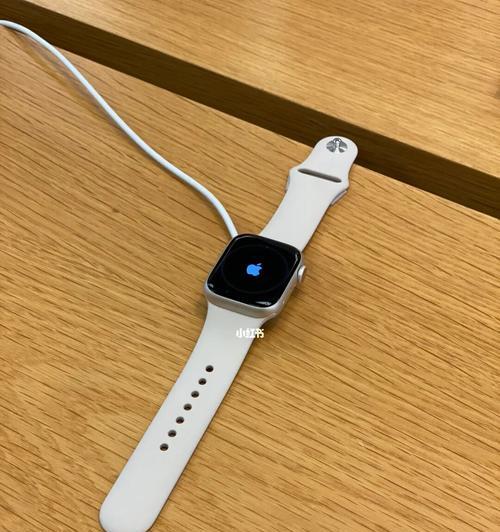 AppleWatch的小技巧大揭秘（掌握这些技巧，让你的AppleWatch用得更加得心应手！）