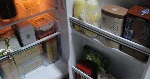 冰箱保鲜灯不亮不制冷，如何解决（故障排查及常见维修方法）