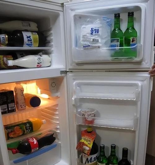 冬天冰箱的正确调节方法（保持食物新鲜的关键是温度适宜）