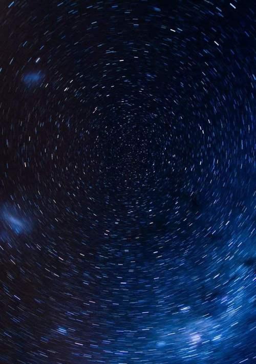 打造整洁美观的桌面环境（让你的桌面焕然一新的方法与技巧）  第3张