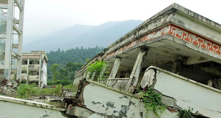 四川地震的原因及其灾害形成机制（深入探究四川地震频繁的背后原因与特点）  第1张