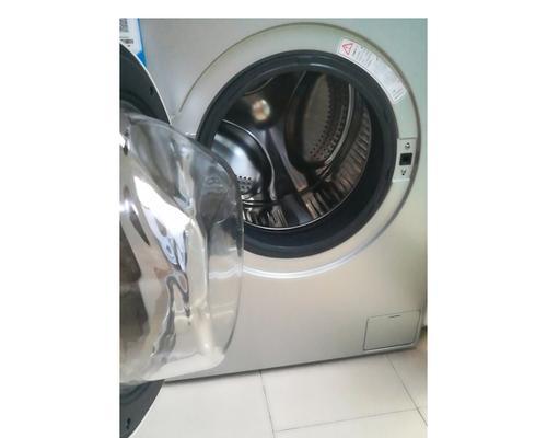 洗衣机平衡调节的重要性及方法（保护洗衣机和衣物）
