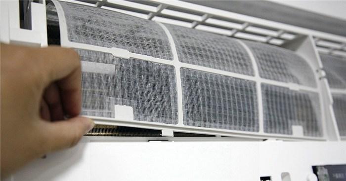 空调清洗后是否可以立即开机（正确的清洗方法和注意事项）