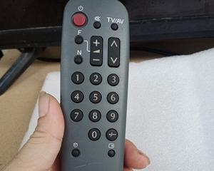如何正确调节电视机声音开关（掌握电视机声音调节技巧）  第2张