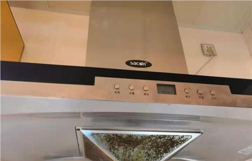 如何清洗老式油烟机的积尘及油垢（传统油烟机清洗方法及注意事项）  第1张