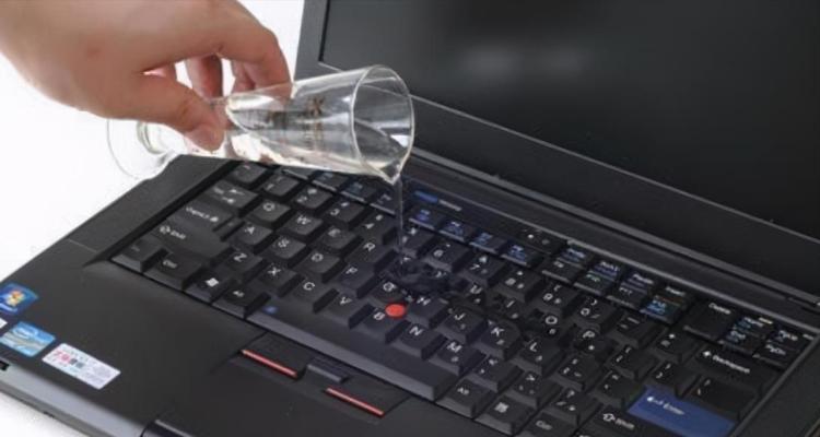 键盘按键失灵打不出字的修复方法（解决键盘按键失灵问题的实用技巧）  第1张