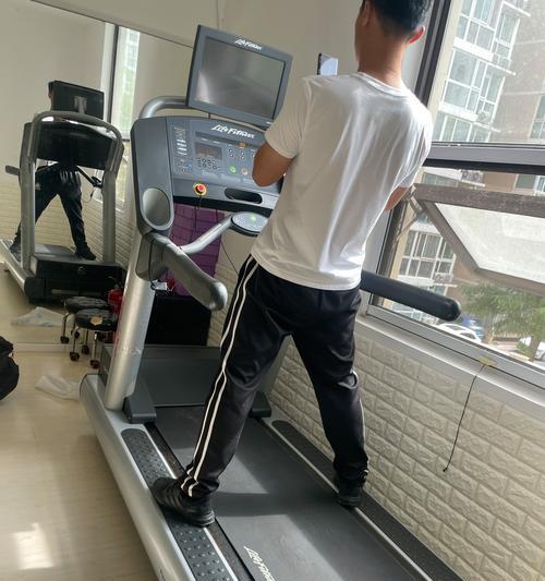 解决跑步机跳闸问题的有效方法（避免不必要的电路短路）  第2张