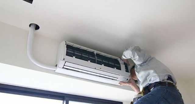 空调室内机漏水的原因及解决方法（揭秘空调室内机漏水的真相）  第3张