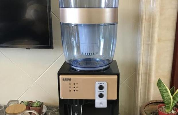 饮水机水流不畅的原因及解决方法（揭秘饮水机水流堵塞的原因）