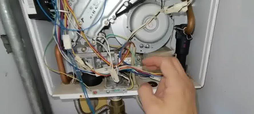 夏普冰箱E4故障解决方法（轻松解决夏普冰箱E4故障）  第1张