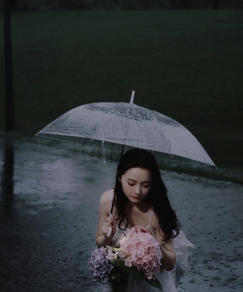 雨天如何用手机拍出高级感照片？  第2张
