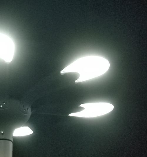 苹果手机拍照出现鬼影怎么办？解决方法是什么？  第1张