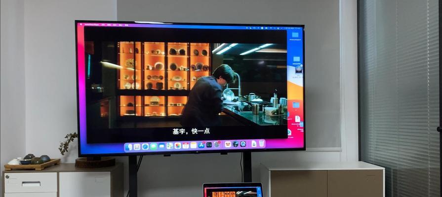 投影仪柜面投屏怎么操作？操作过程中需要注意什么？