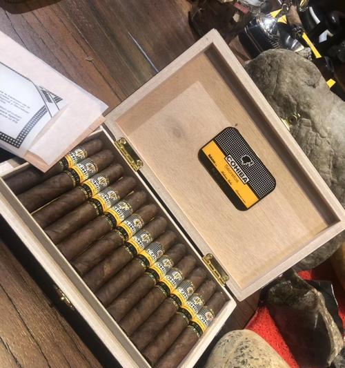 马杜罗手机拍照效果如何？是否值得购买？  第1张