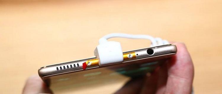 电脑播放声音时出现沙沙声的原因？如何消除这种杂音？  第3张