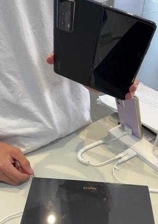 荣耀VS2手写笔如何充电？充电过程中需要注意什么？