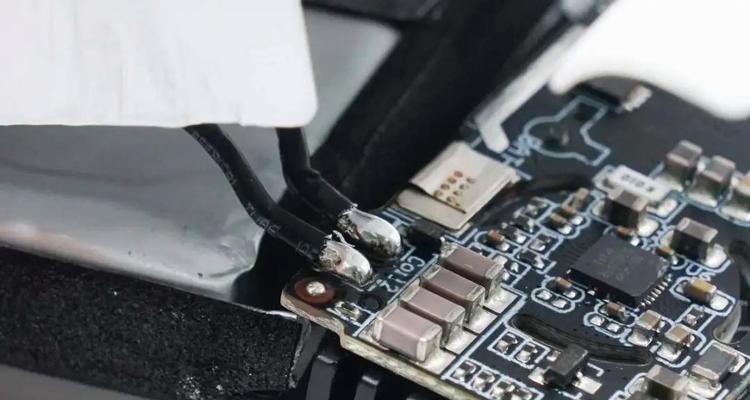 移动电源电瓶保护壳拆解步骤是什么？  第3张