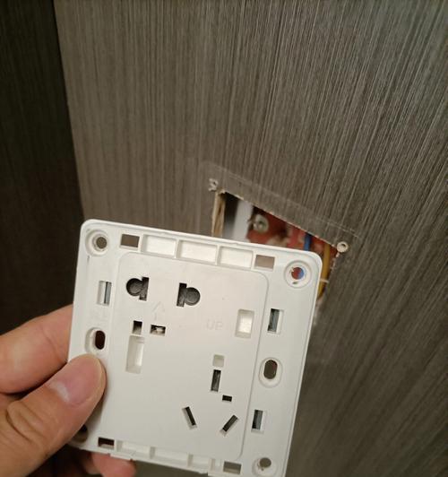 小冰箱苹果充电器插头使用方法是什么？  第3张