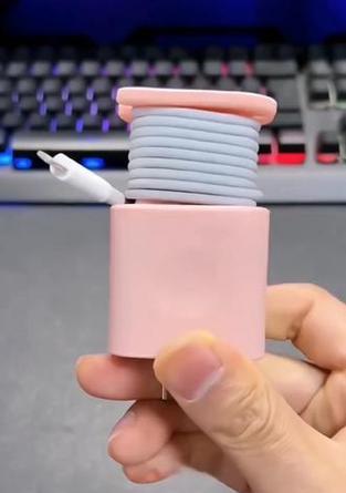 手机充电器保护套的正确使用方法是什么？  第2张